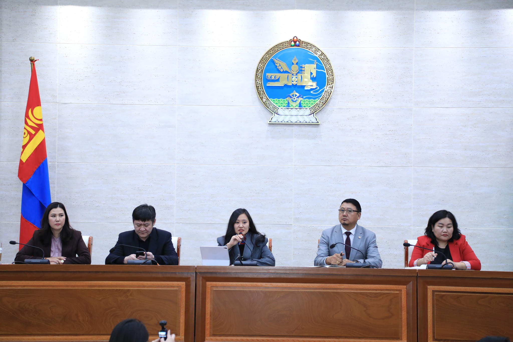 ЭРҮҮЛ МЭНДИЙН ДЭД САЙД Г.НОМИН ОРХОН АЙМАГТ АЖИЛЛАА